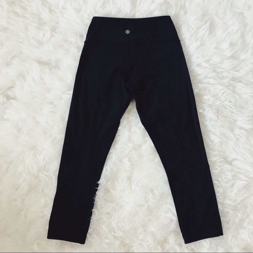 Lululemon Wunder Under Crops Black Size 2